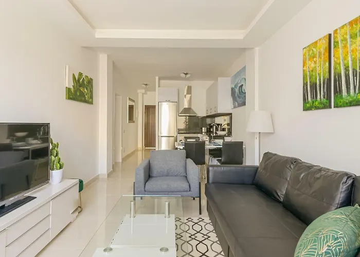 Tropical Treat Playa del Inglés